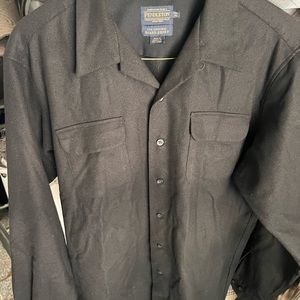 Pendleton shirt will shirt from non smoking and pet free home. 1 year old